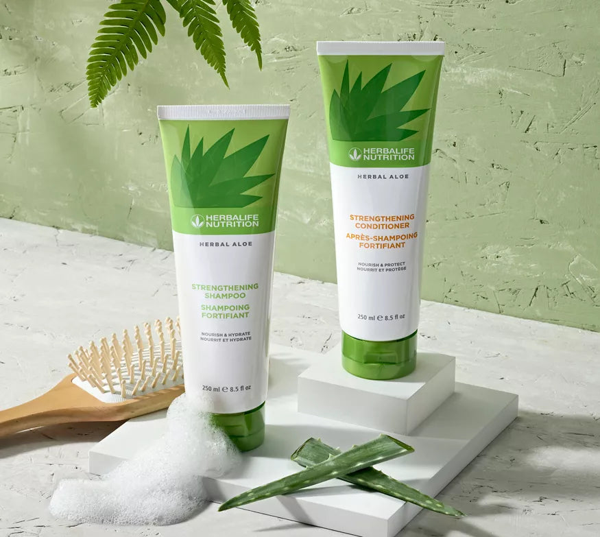 Herbal Aloe Strengthening Conditioner - 250ml